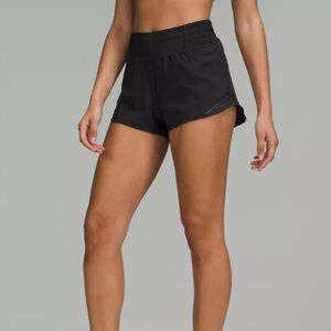 lululemon HR hotty hot shorts